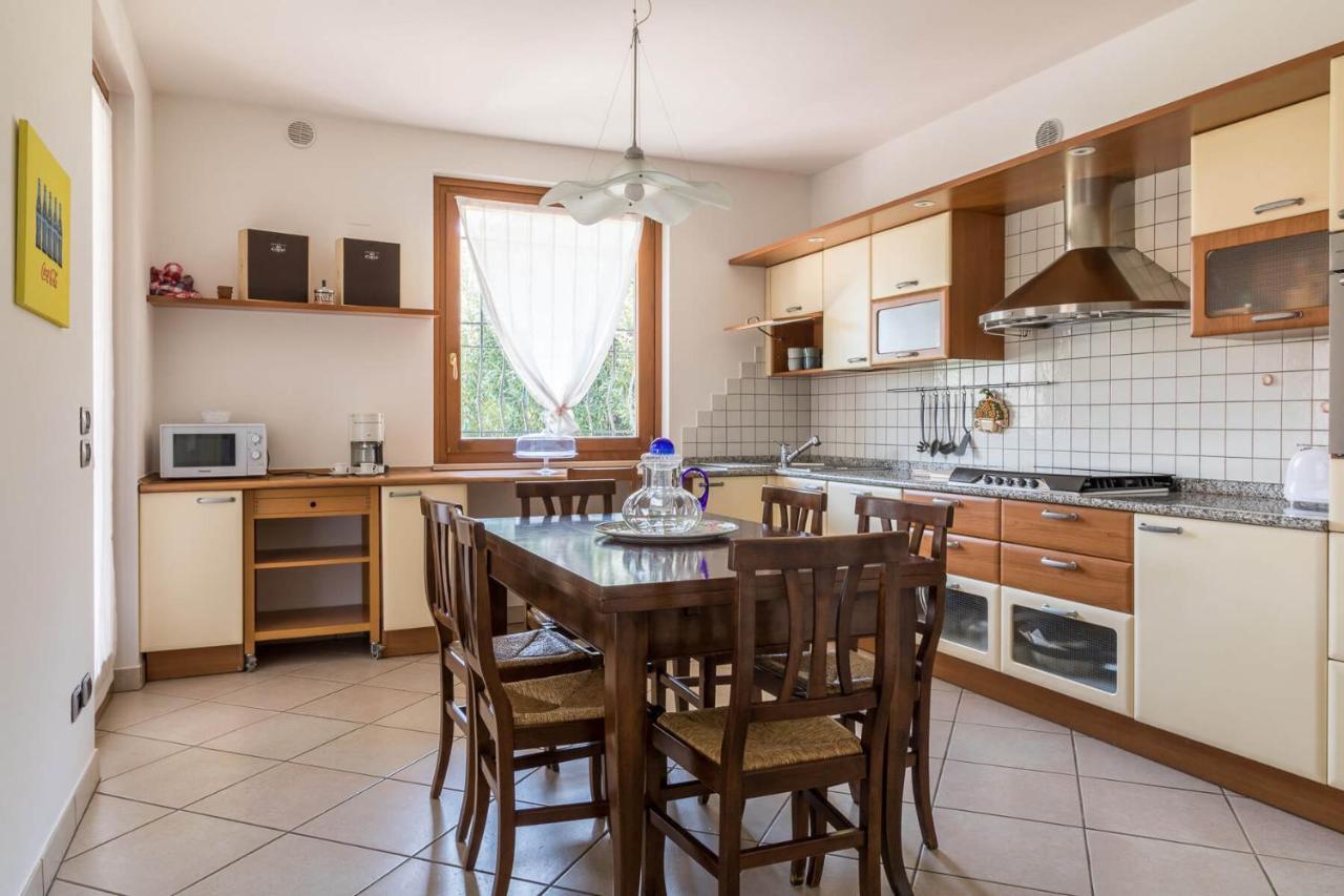 Villa Oleander Manerba del Garda Ngoại thất bức ảnh